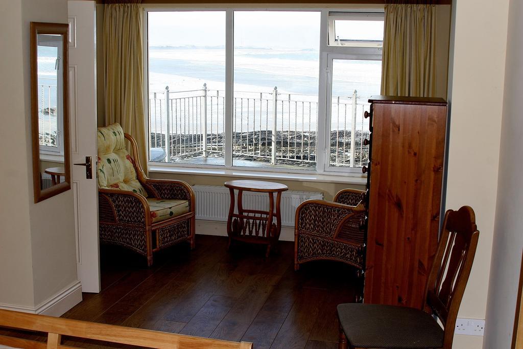 Oneills Apartments Ballyheigue Room photo